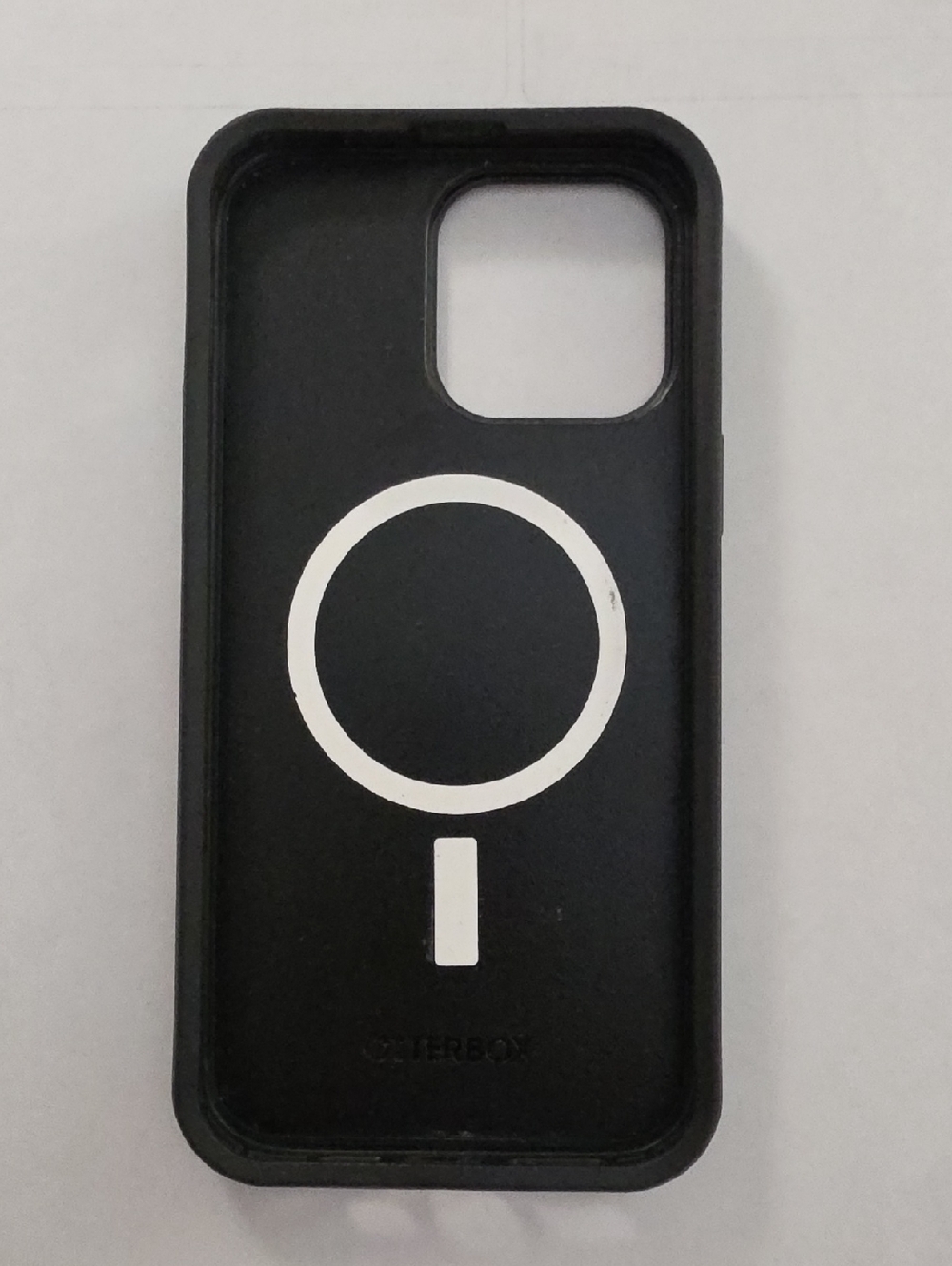 OtterBox Black iPhone Pro MAX Case with White MagSafe Pristine Condition